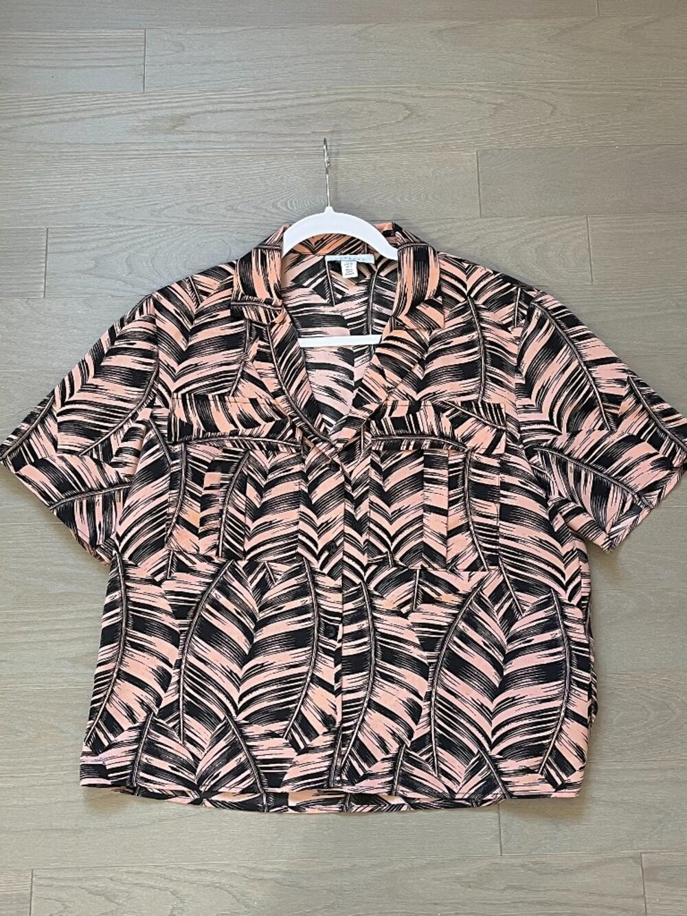 Patterned Topshop Button-Down Blouse